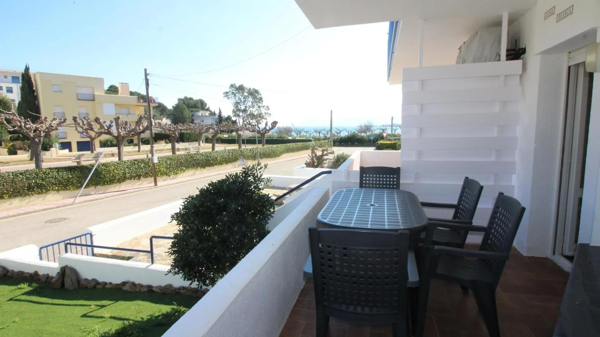 Apartment Apartamento Soleado A 50M De La Playa Con Jardin Y Terraza - Llanca - Es-228-1