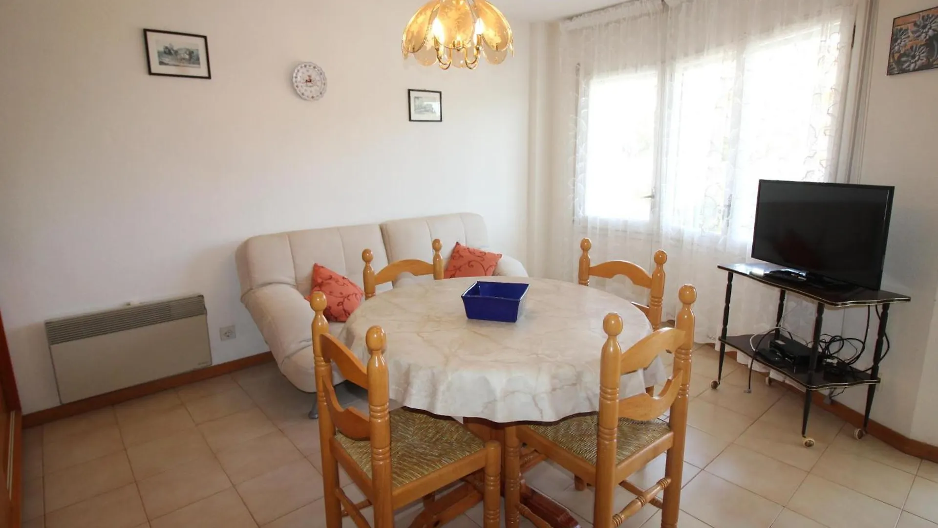 Apartamento Soleado A 50M De La Playa Con Jardin Y Terraza - Llanca - Es-228-1 Apartment