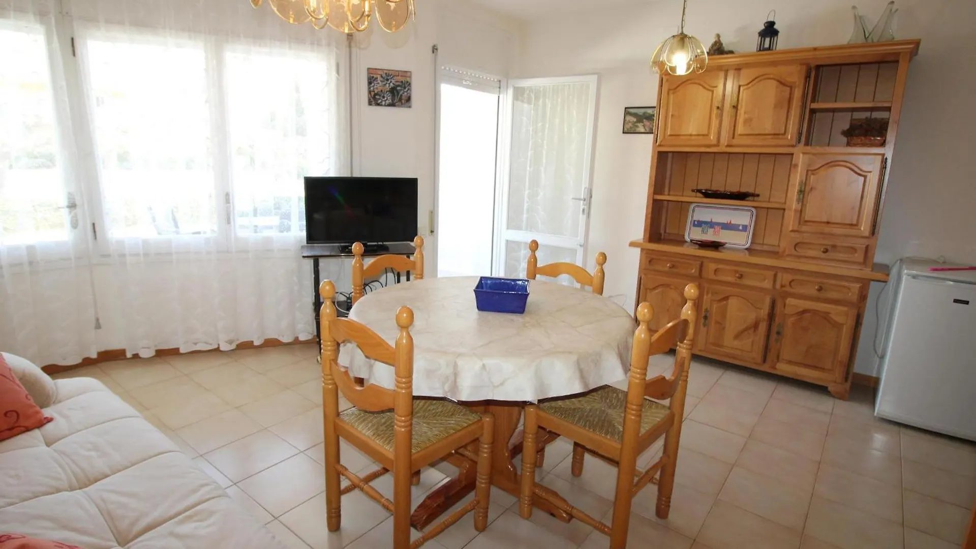 Apartment Apartamento Soleado A 50M De La Playa Con Jardin Y Terraza - Llanca - Es-228-1