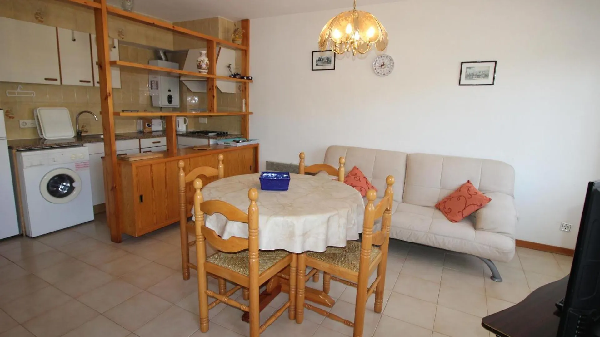 Apartment Apartamento Soleado A 50M De La Playa Con Jardin Y Terraza - Llanca - Es-228-1